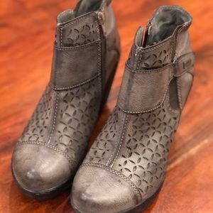 Jambu Olivia ankle boots size 7